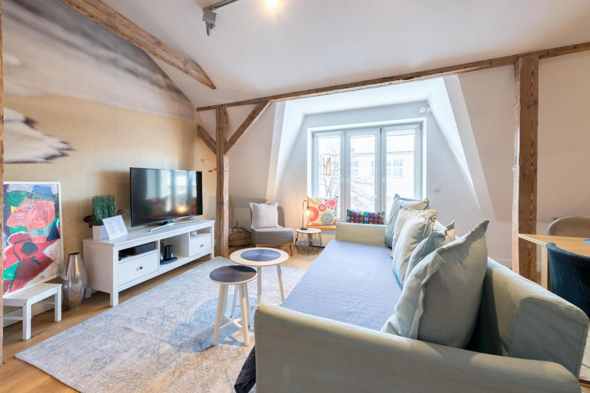 Dr - Loft 1